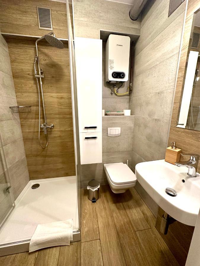 Jazz Apartament Czestochowa Centrum 2-Bedroom 외부 사진